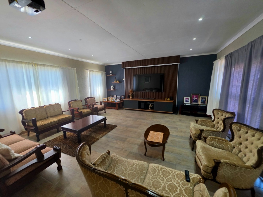 3 Bedroom Property for Sale in Keidebees Northern Cape
